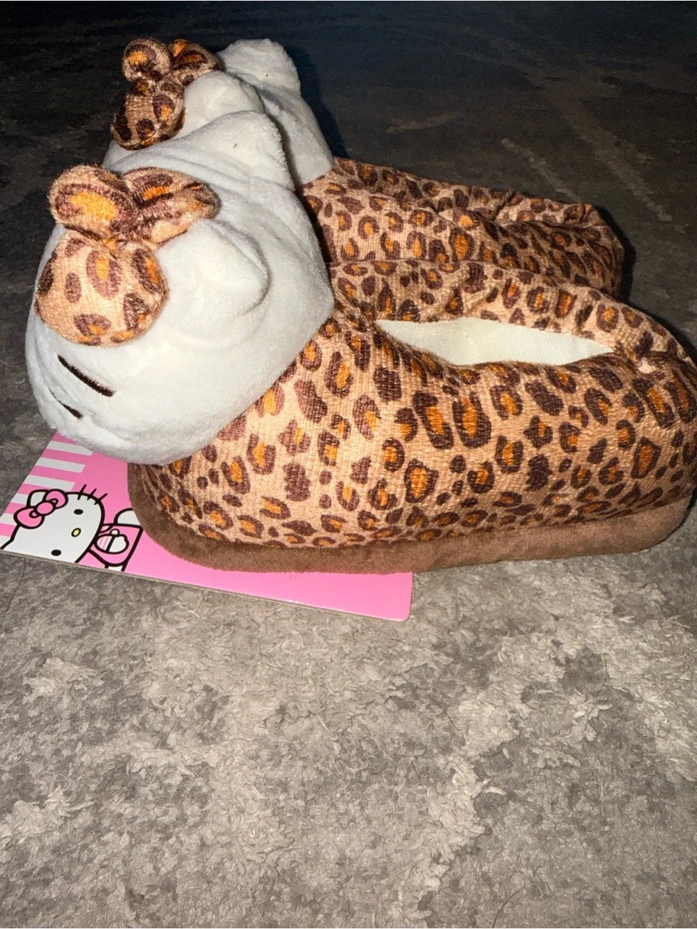 Hello Kitty Leopard Plush Slippers Kids Size 2-3 NWT